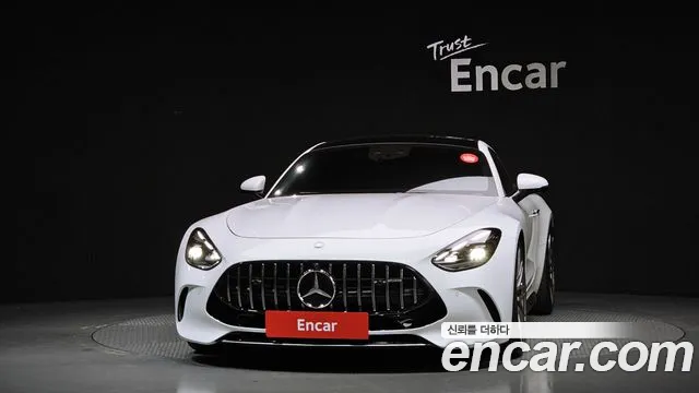 Mercedes-Benz AMG GT 2025