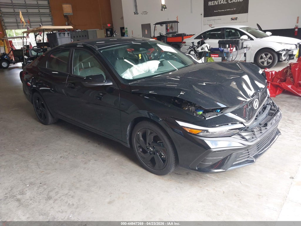 Hyundai Elantra 2026