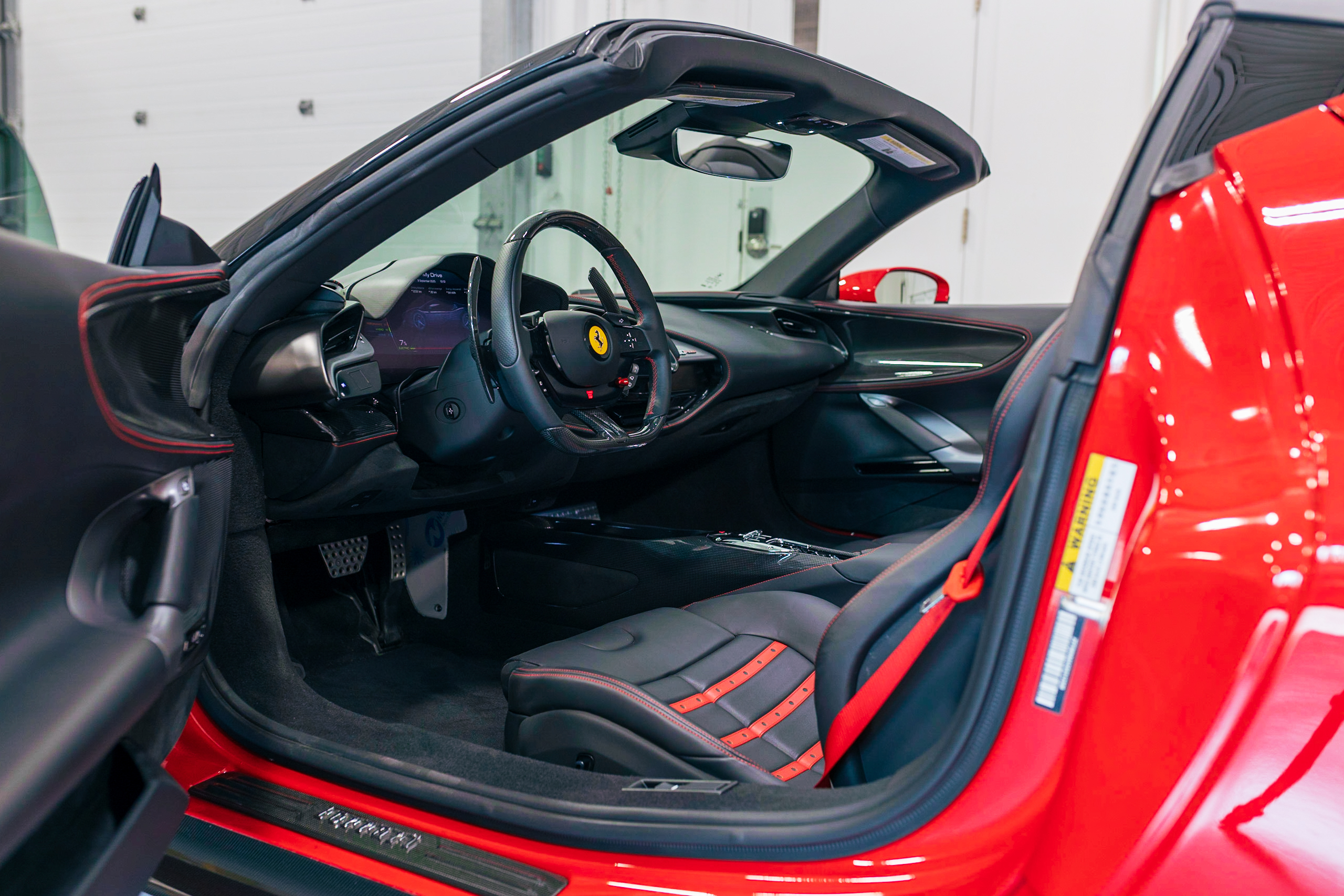 Ferrari SF90 2025