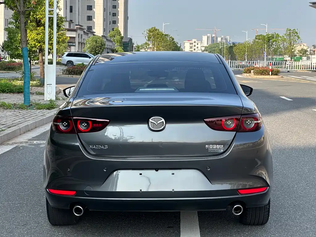 Mazda 3 2021