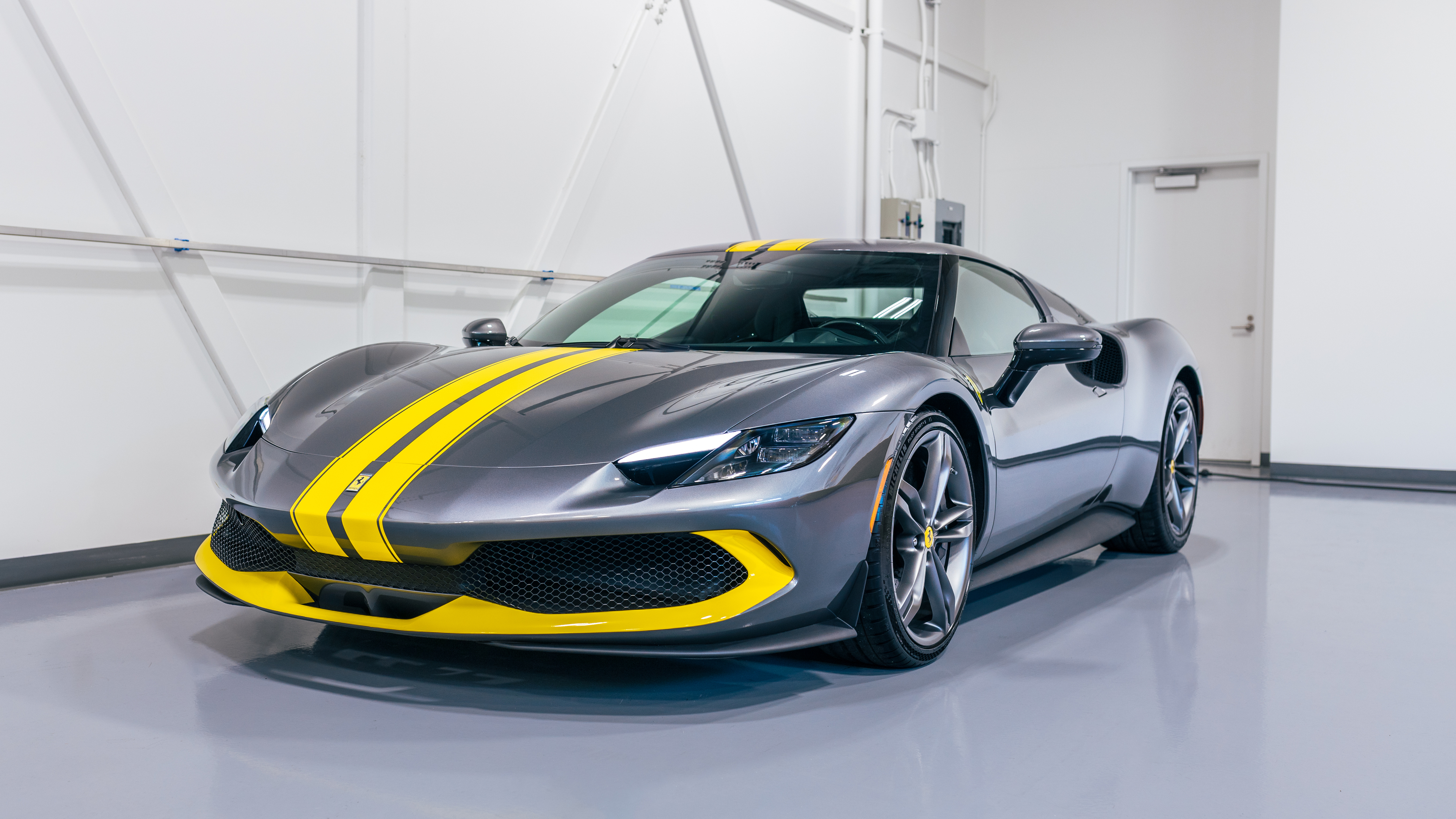 Ferrari 296 GTB 2023