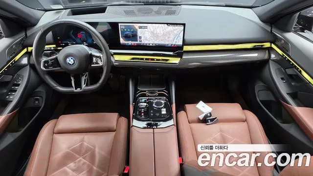 BMW i5 2023
