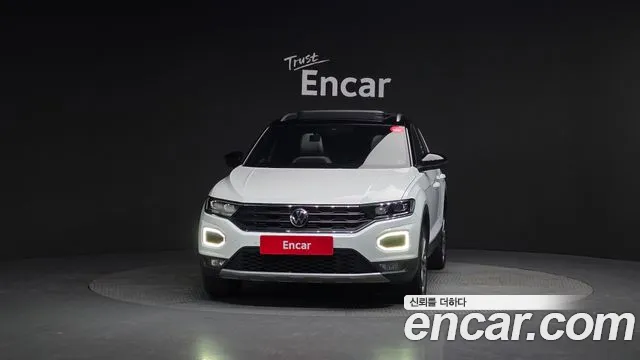 Volkswagen Taos 2021