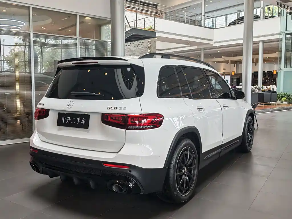 Mercedes-Benz GLB AMG 2022