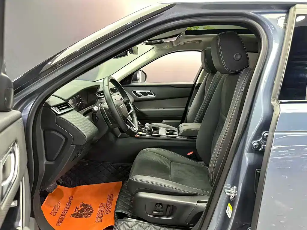 Land Rover Range Rover Velar 2023