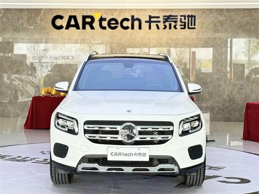 Mercedes-Benz GLB 2021