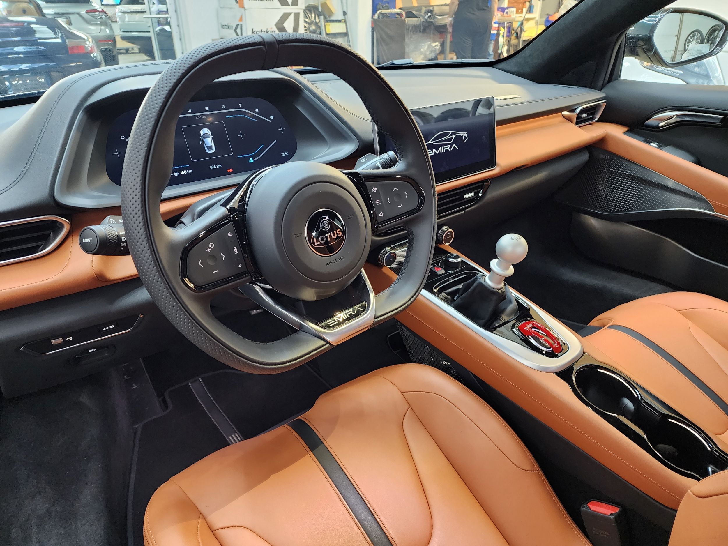 Lotus Emira 2024