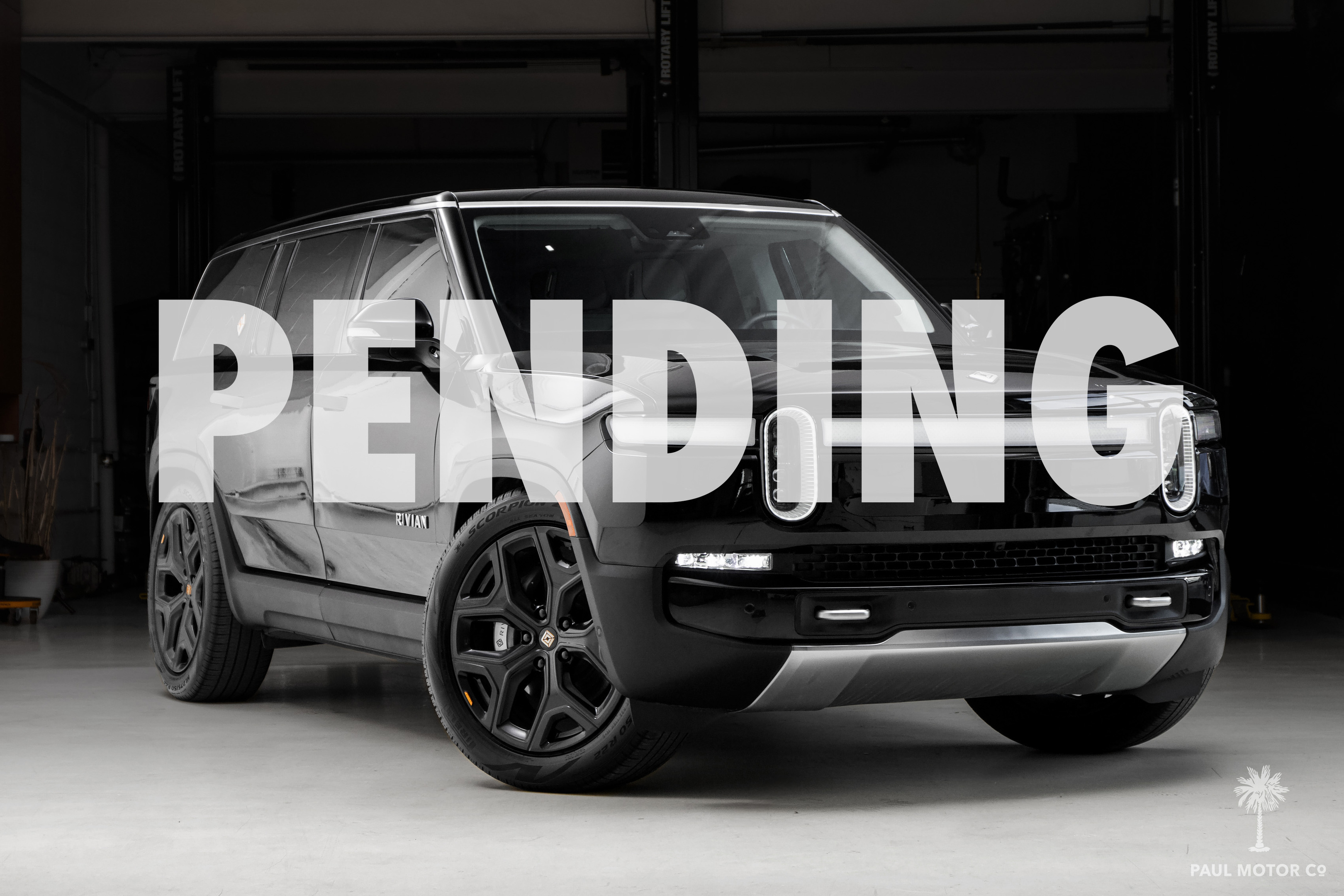 Rivian R1S 2024