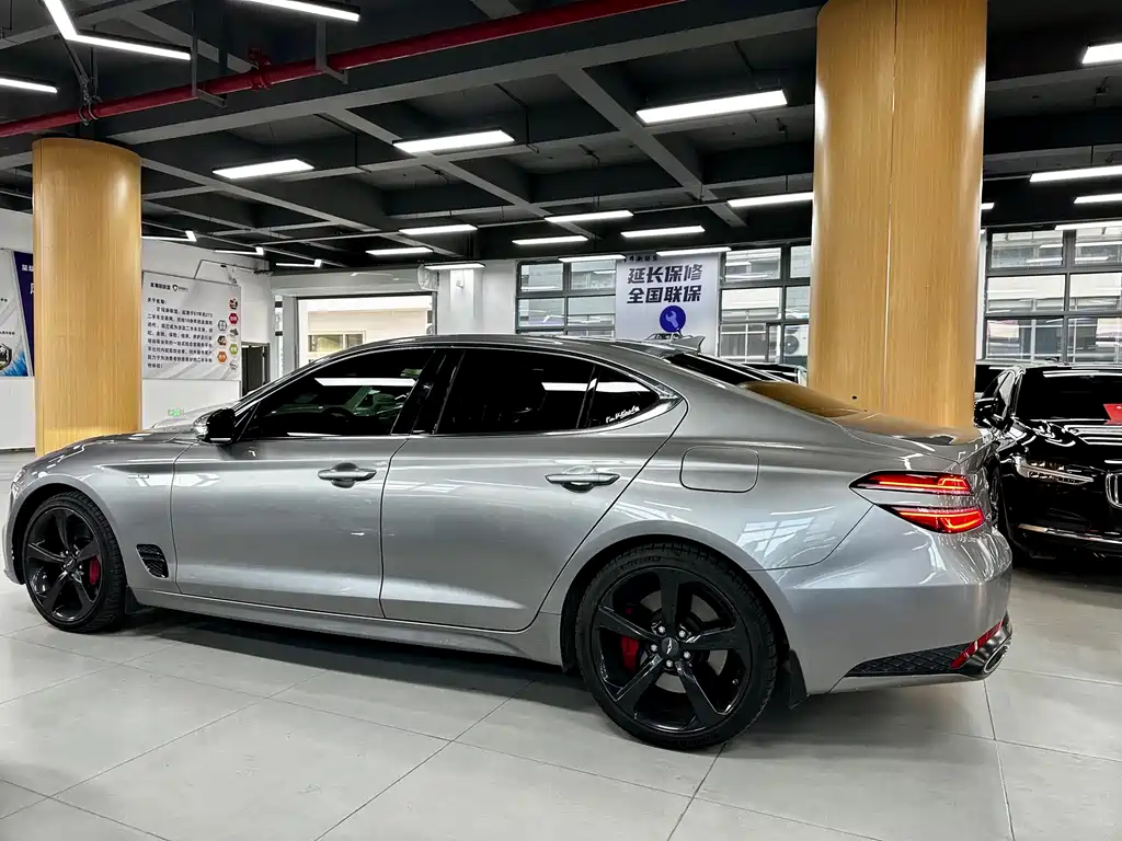 Genesis G70 2022