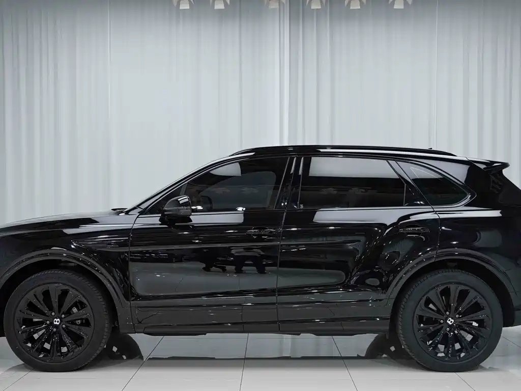 Bentley Bentayga 2022