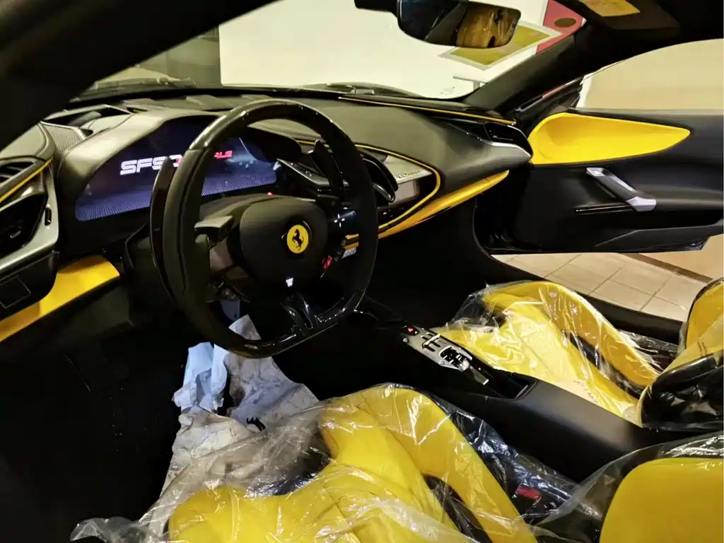 Ferrari SF90 2024