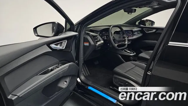 Audi Q4 e-tron 2023