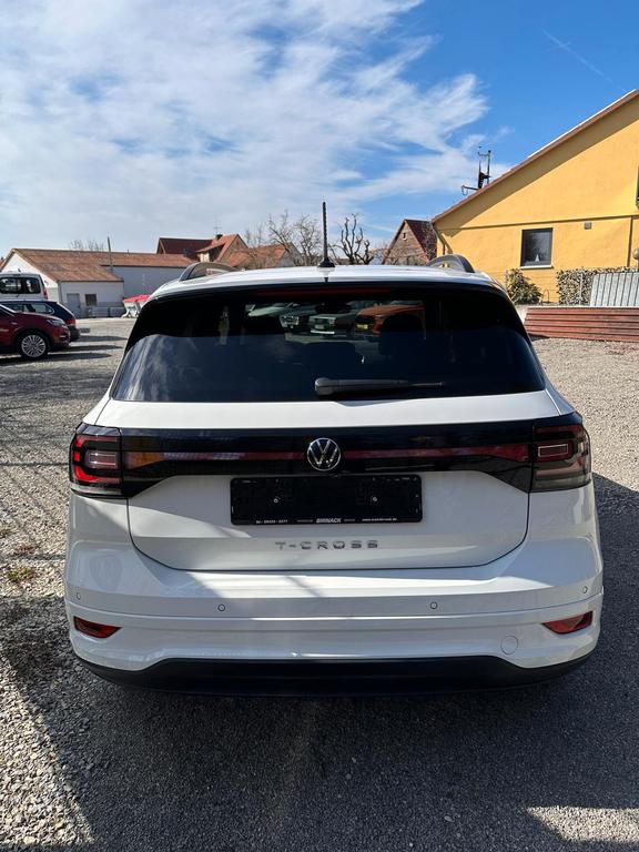 Volkswagen T-Cross 2023