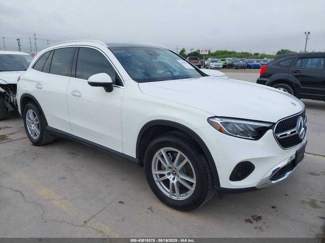Mercedes-Benz GLC 2023