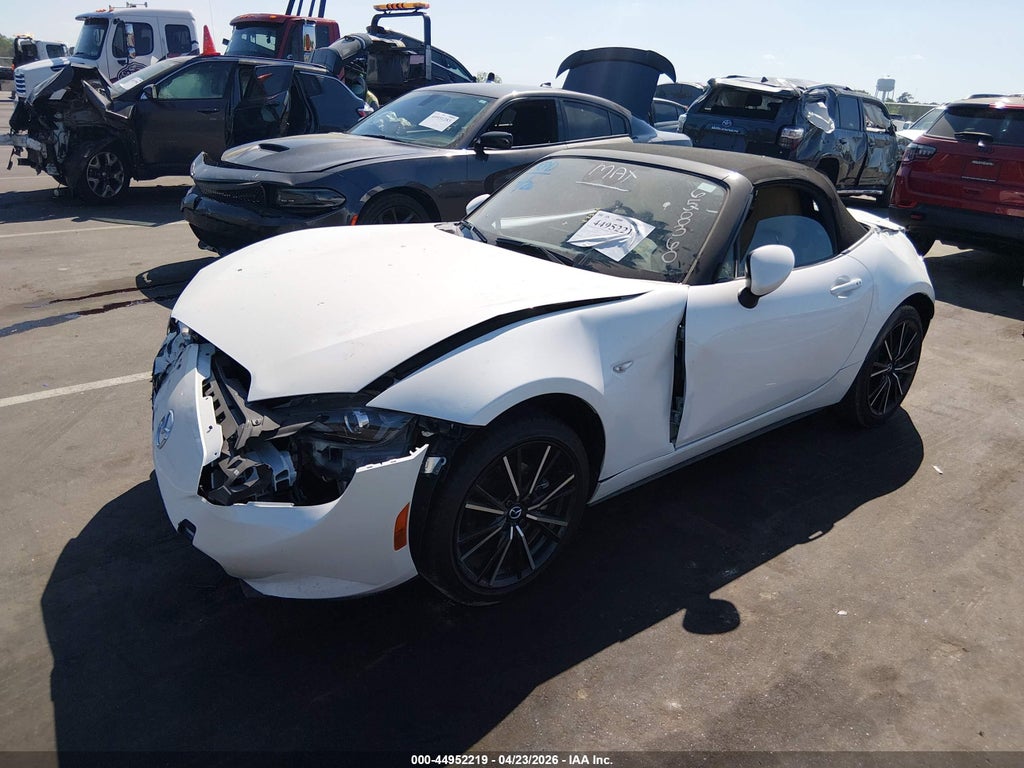 Mazda MX-5 2025