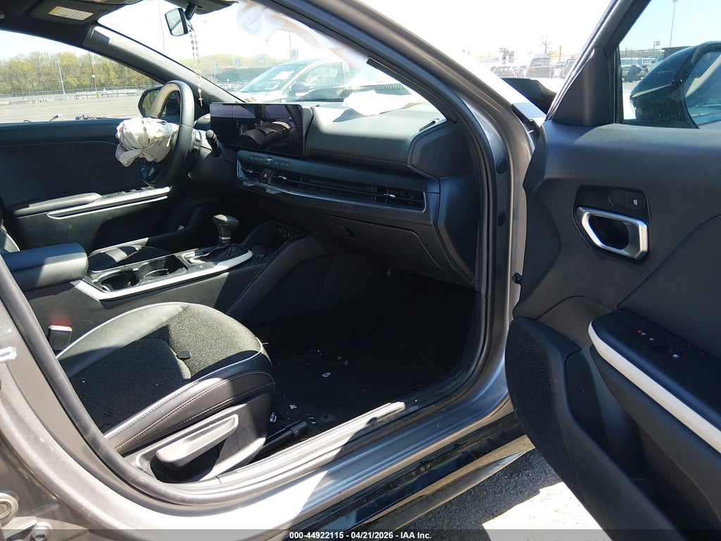 Kia K4 2025