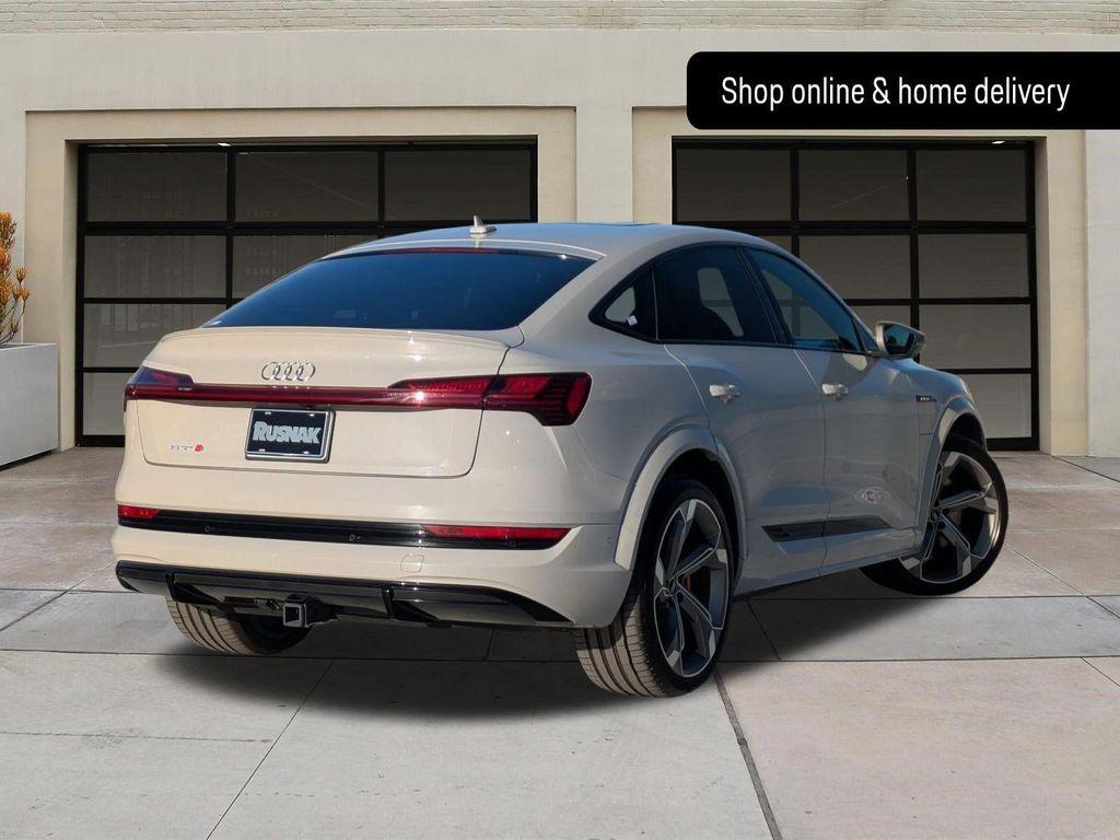 Audi e-tron S 2022