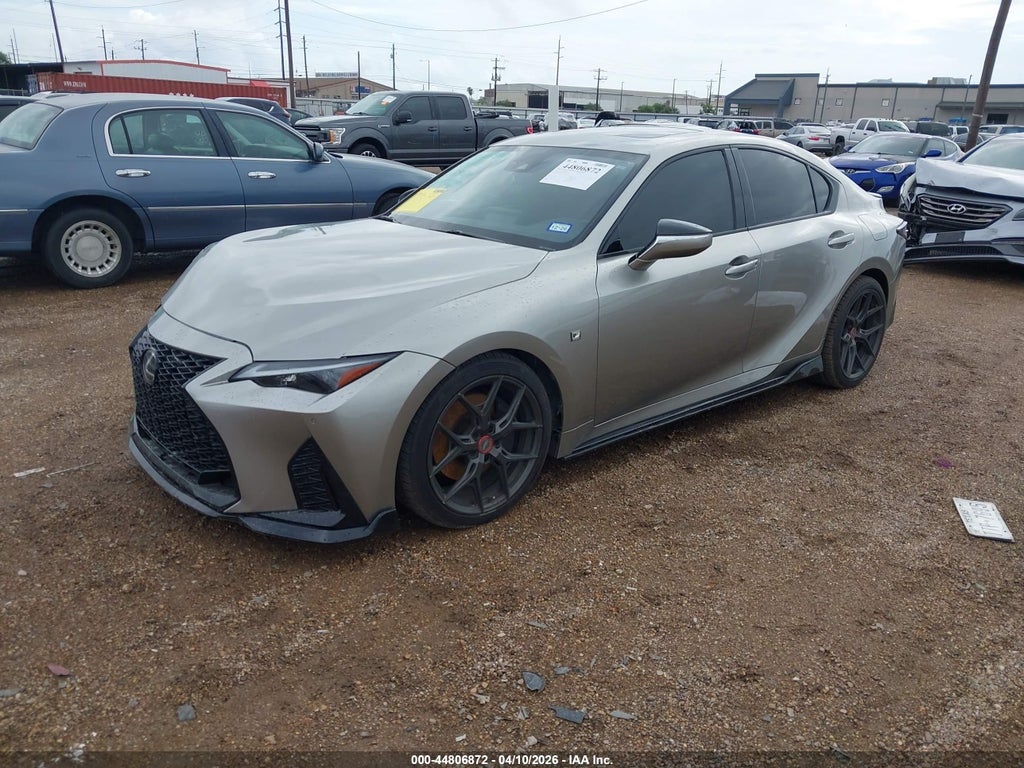Lexus IS 2021