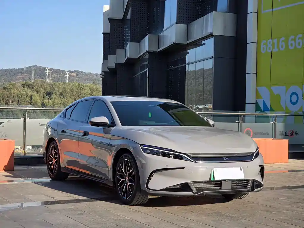 BYD Han 2024