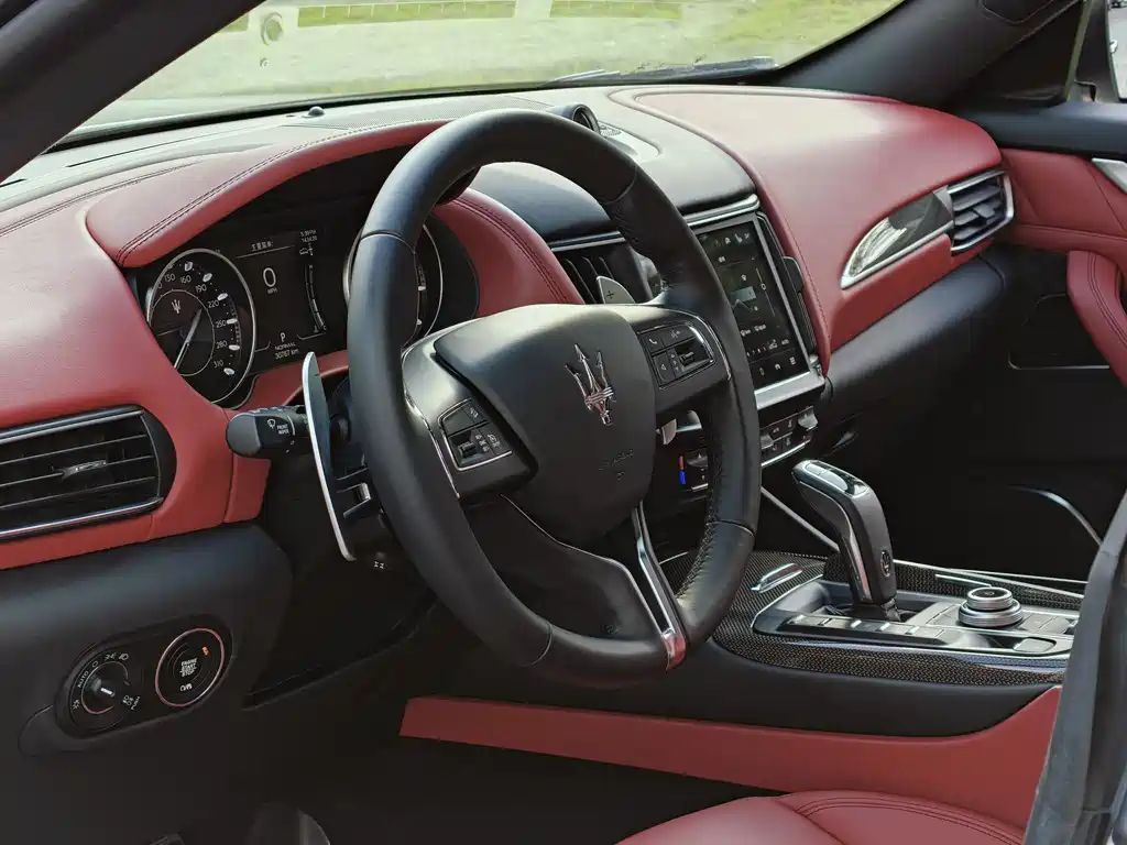 Maserati Levante 2021