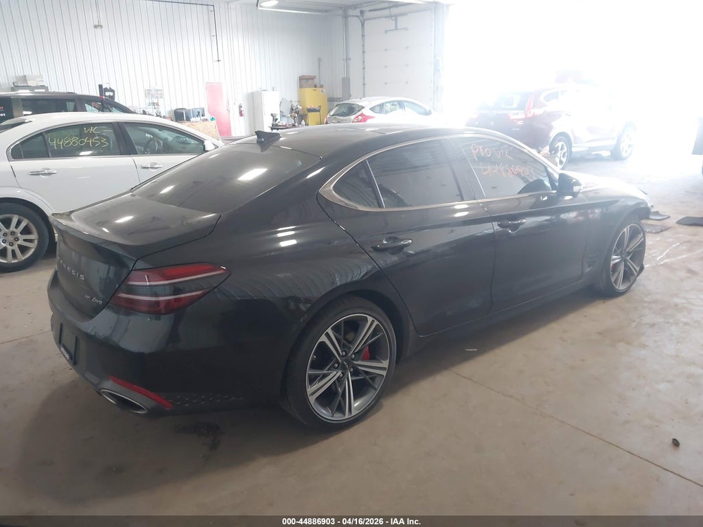 Genesis G70 2025