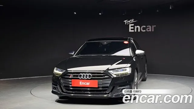 Audi S8 2020