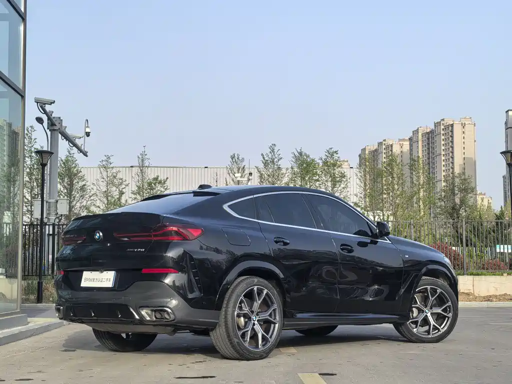 BMW X6 2025