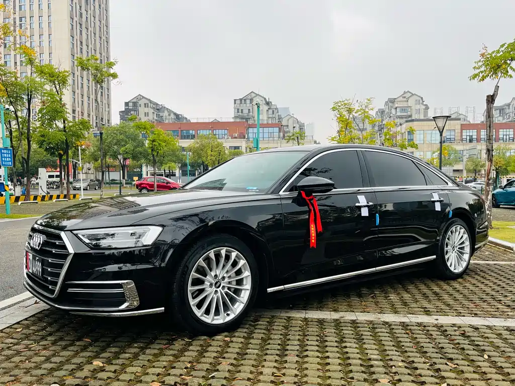 Audi A8 2021