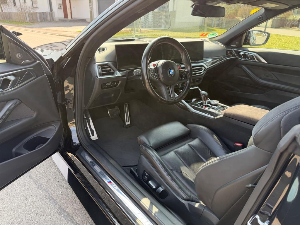 BMW M4 2023