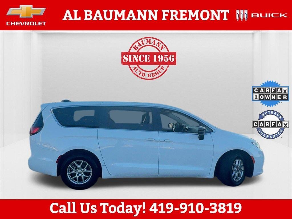 Chrysler Pacifica 2024