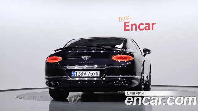 Bentley Continental 2021