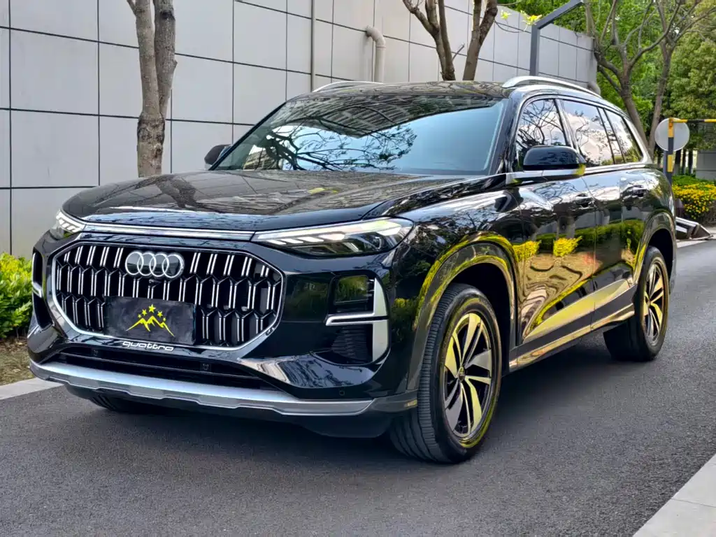 Audi Q6 2025