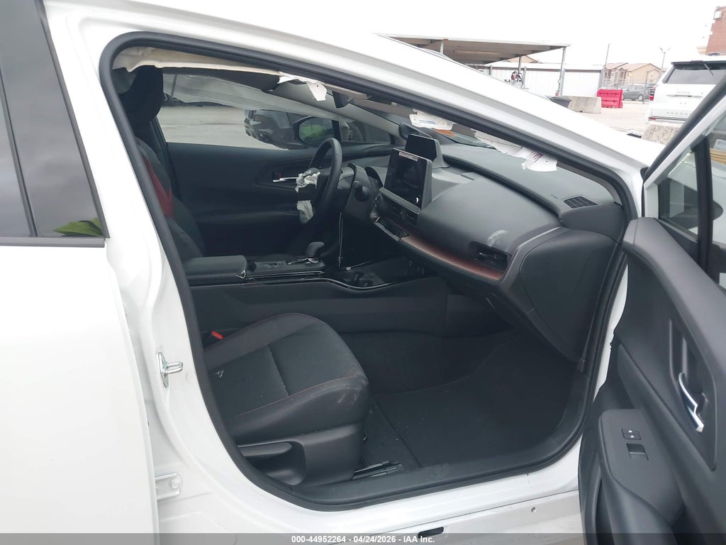 Toyota Prius 2024