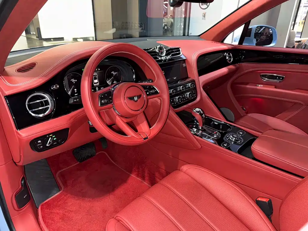 Bentley Bentayga 2023