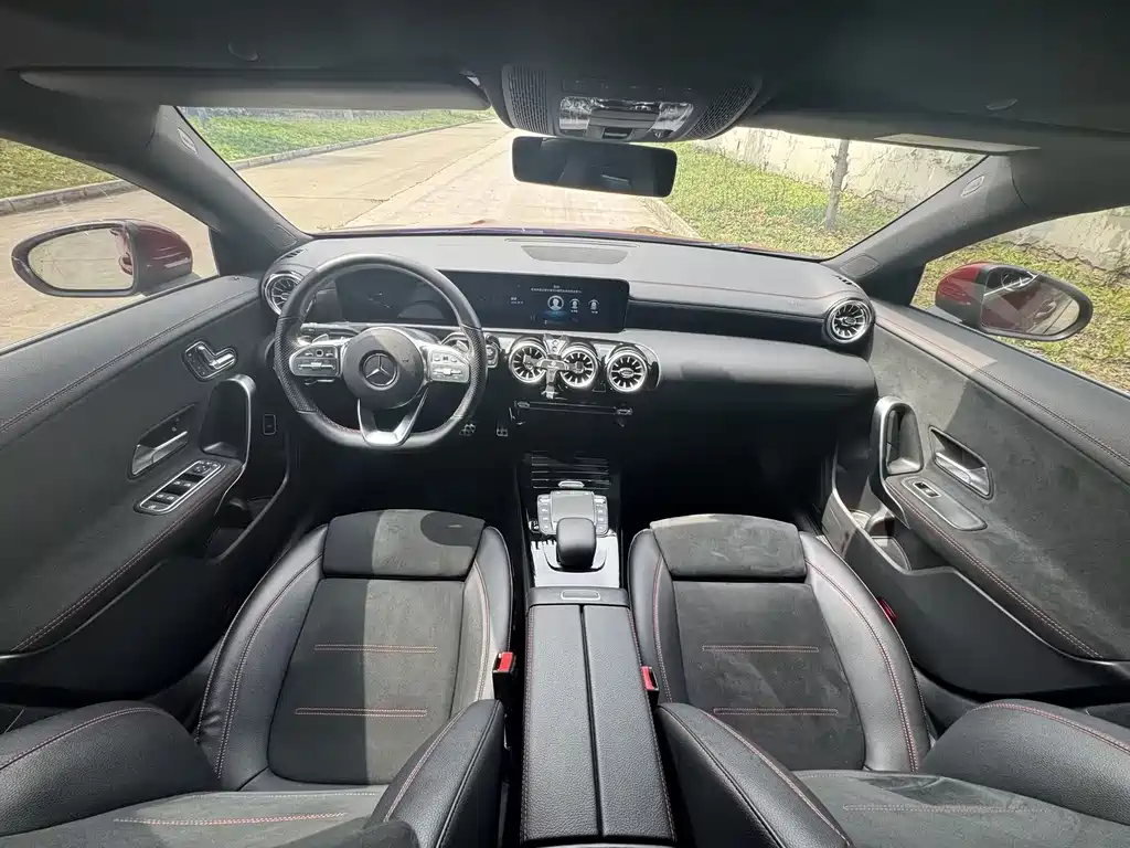 Mercedes-Benz CLA 2021