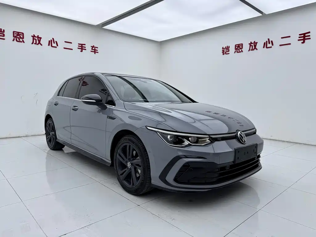 Volkswagen Golf 2023