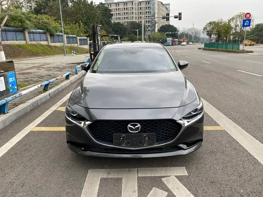 Mazda 3 2023