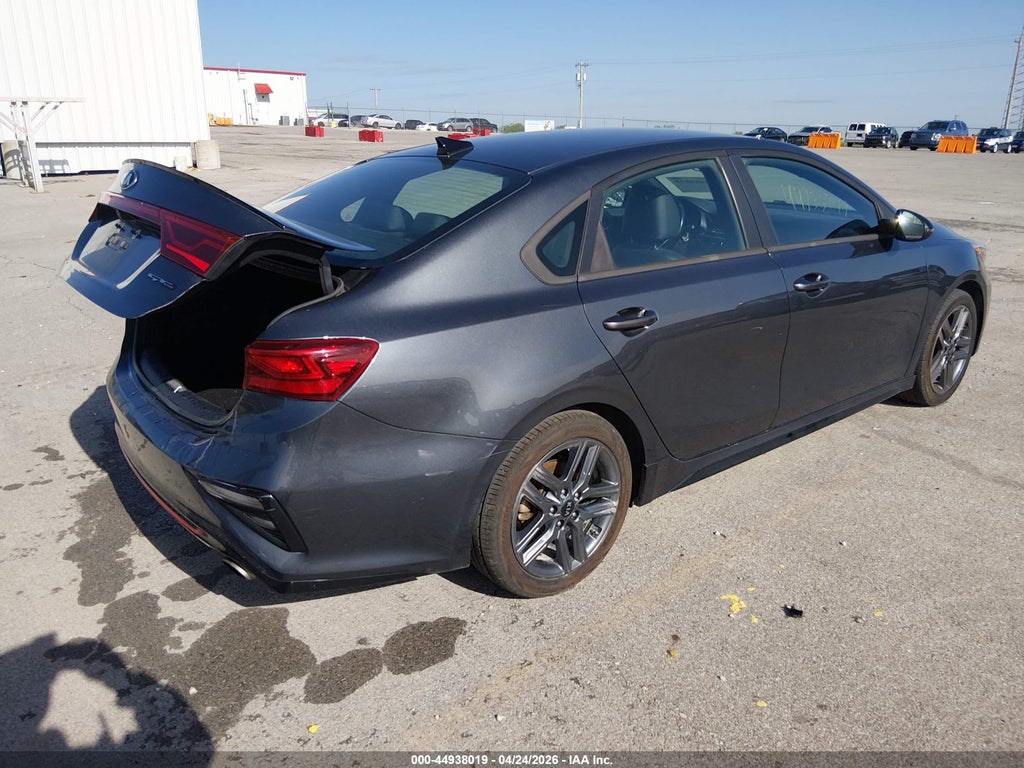 Kia Forte 2021