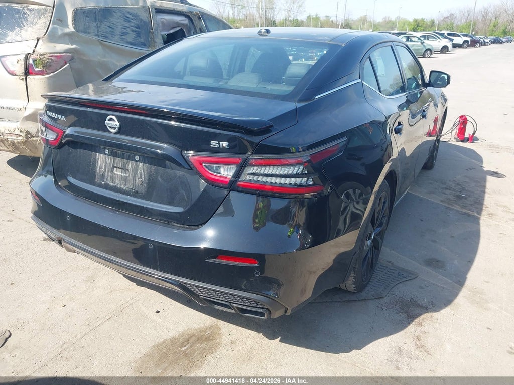 Nissan Maxima 2021