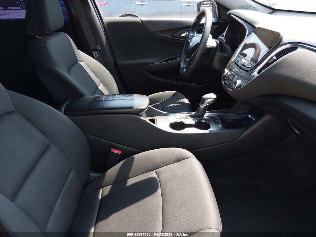 Chevrolet Malibu 2021