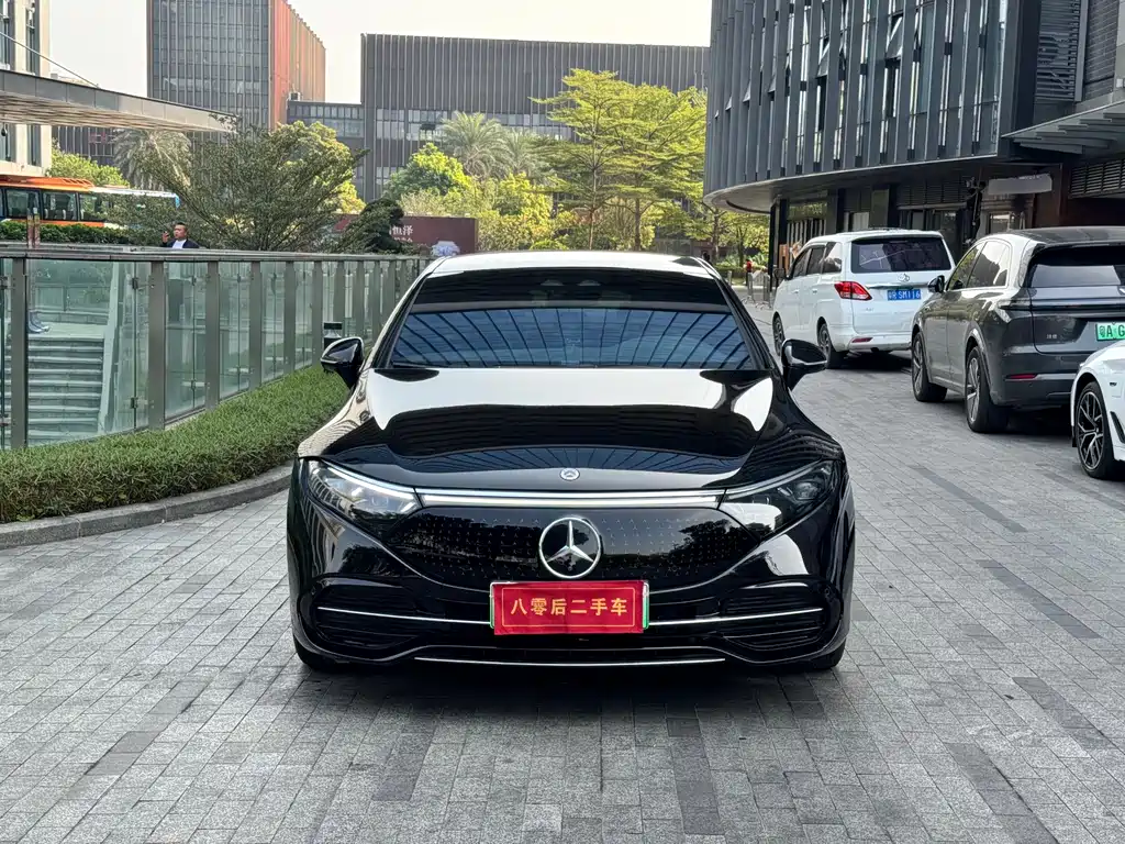 Mercedes-Benz EQS 2024