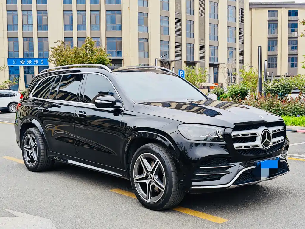 Mercedes-Benz GLS 2023