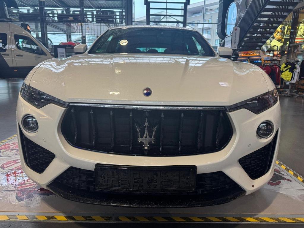 Maserati Levante 2021