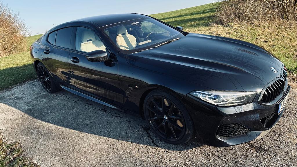 BMW M850 2021