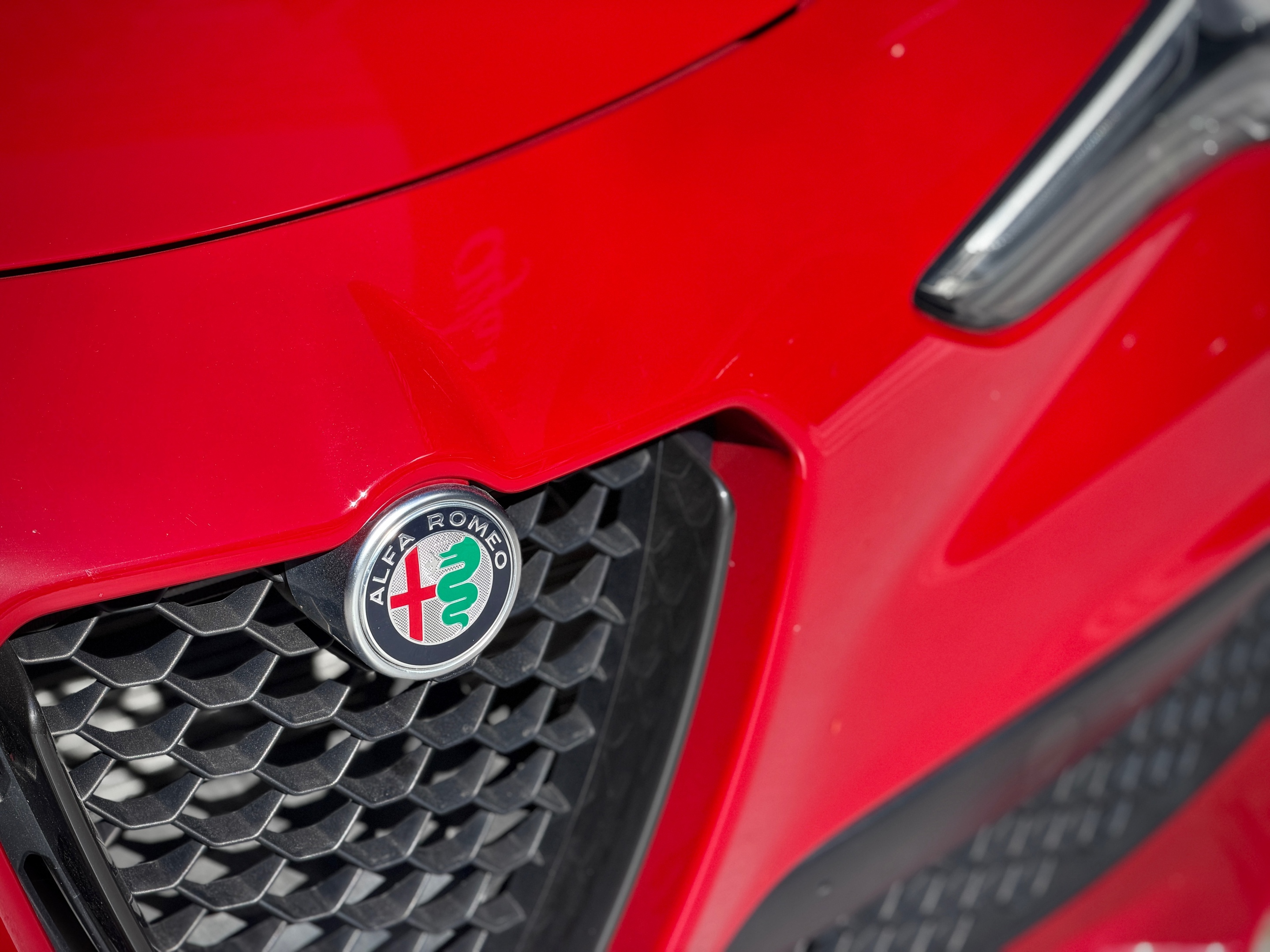 Alfa Romeo Stelvio 2023