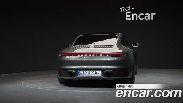 Porsche 911 2021