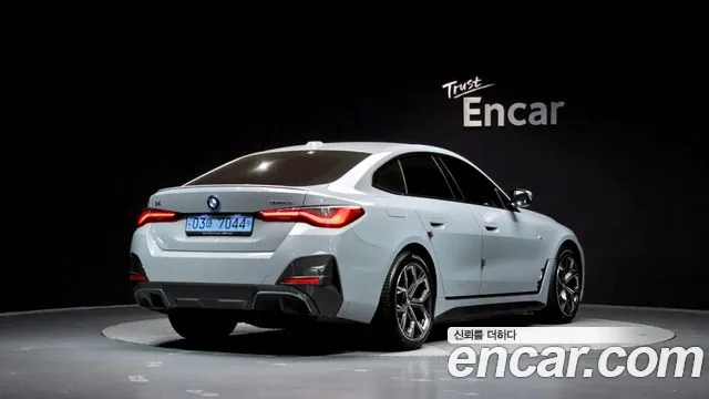 BMW i4 2022