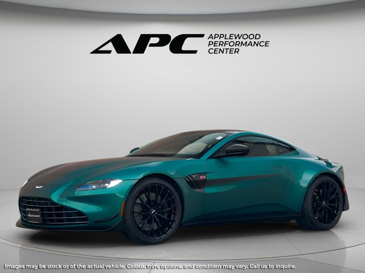 Aston Martin V12 Vantage 2022