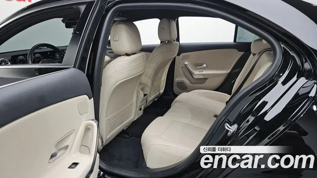 Mercedes-Benz A-Класс 2021