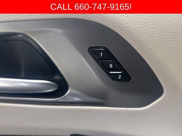 Chrysler Pacifica 2024